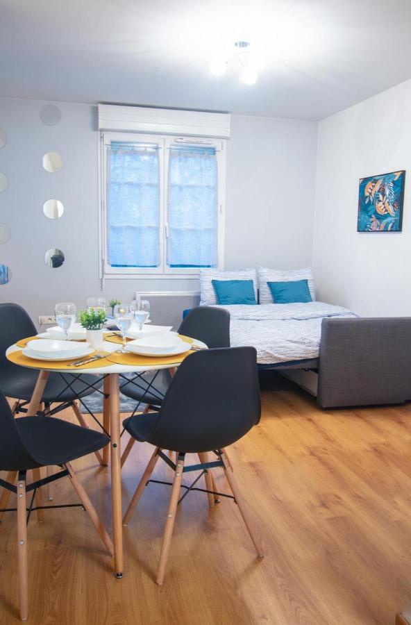 Le Retro Chic - T2 Haut Standing Au Coeur De Corbeil - 48 M2 Apartment Exterior foto