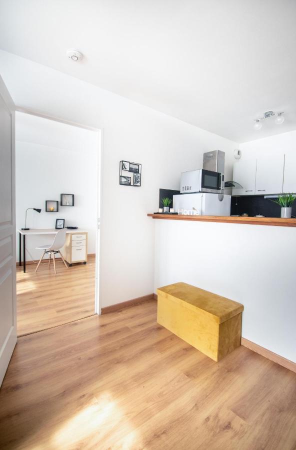 Le Retro Chic - T2 Haut Standing Au Coeur De Corbeil - 48 M2 Apartment Exterior foto