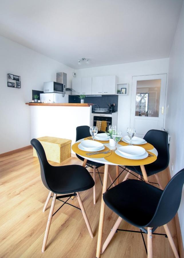 Le Retro Chic - T2 Haut Standing Au Coeur De Corbeil - 48 M2 Apartment Exterior foto